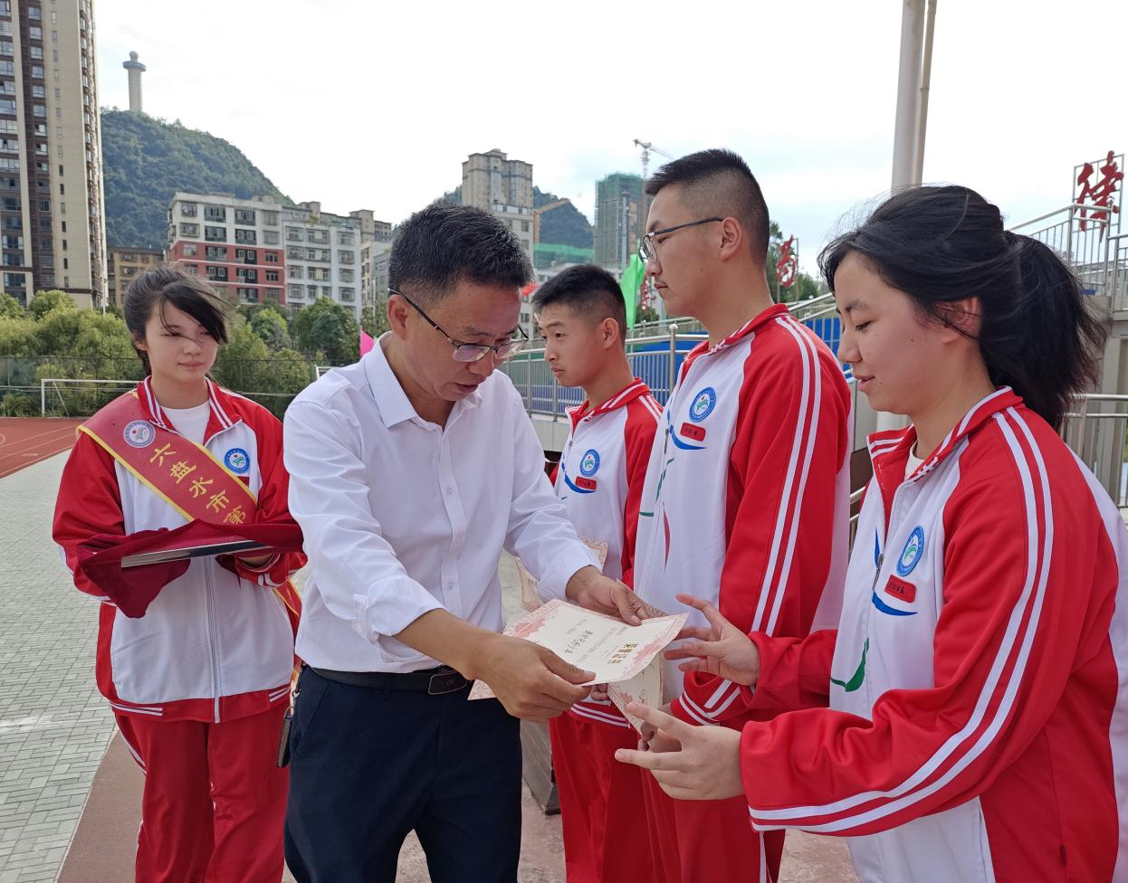 图片8.png